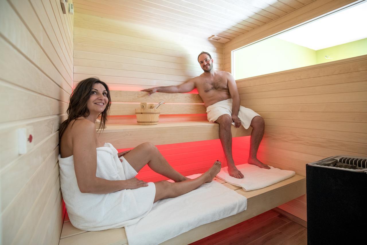 Energy Hotel Calceranica al Lago Zewnętrze zdjęcie
